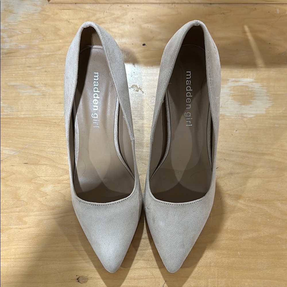 Madden Girl Cream Heels with Pointed Toe and High Stiletto